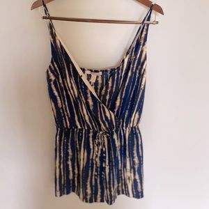 Forever 21 shorts romper. Size L